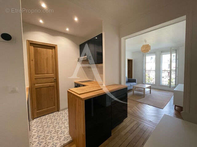 Appartement à PARIS-12E