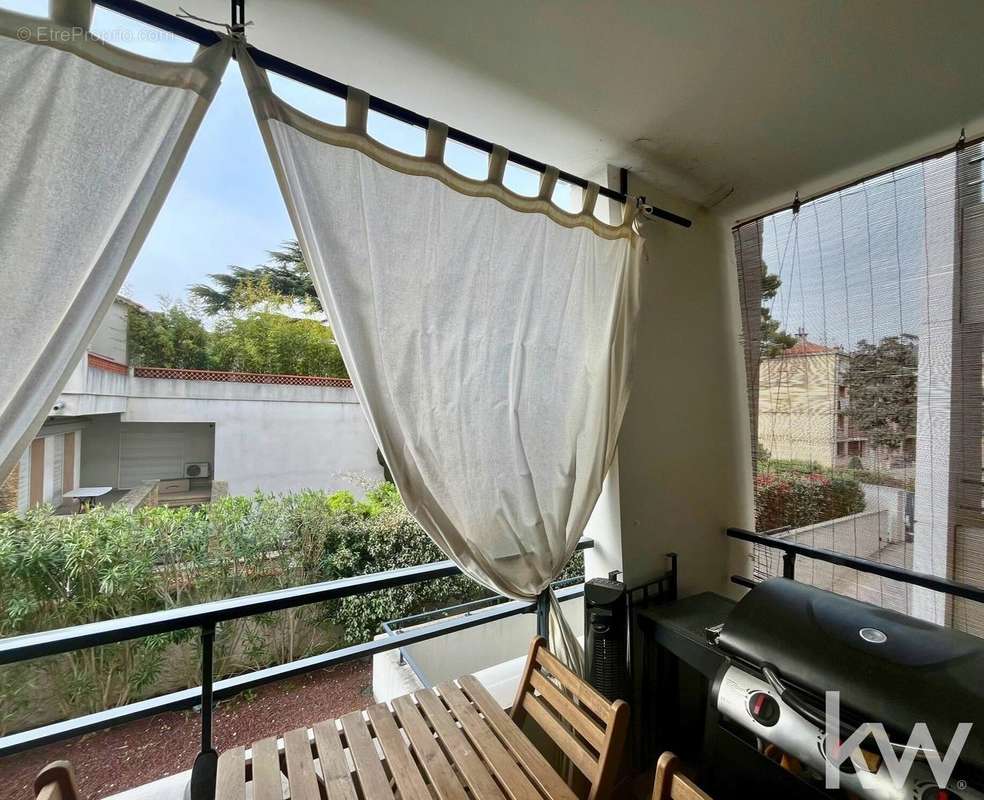 Appartement à MARSEILLE-9E