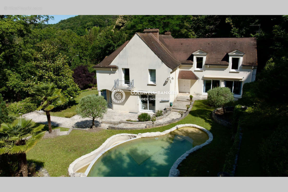 Maison à JOUY-EN-JOSAS