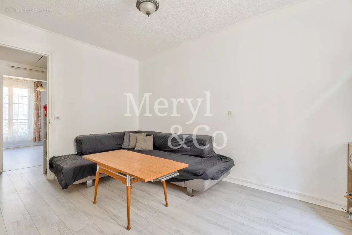 Appartement à LEVALLOIS-PERRET