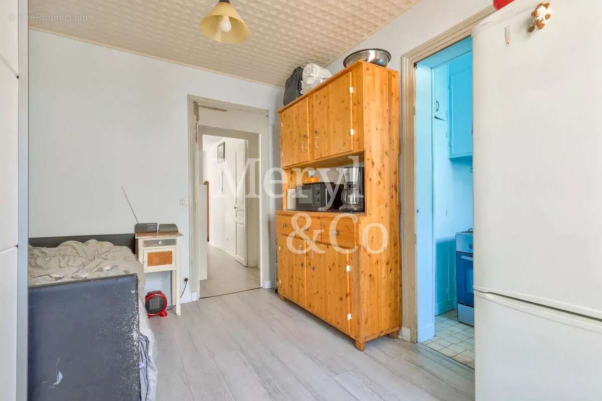 Appartement à LEVALLOIS-PERRET