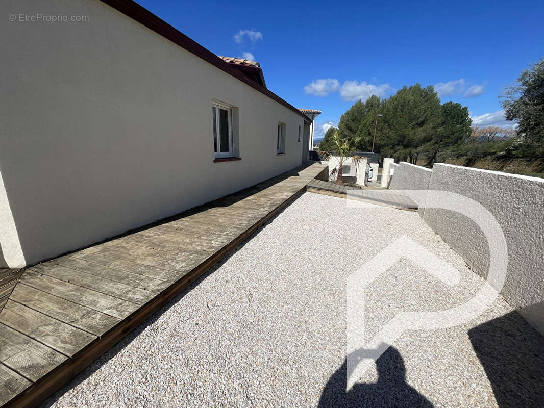 Maison à THEZAN-LES-BEZIERS