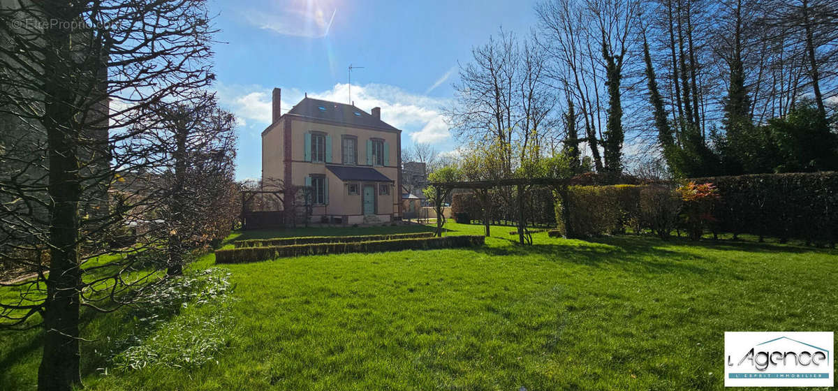 Maison à BONNEVAL