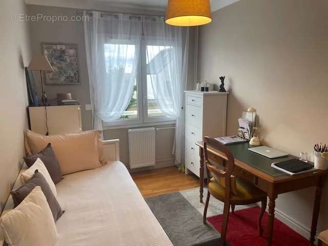 Appartement à SARTROUVILLE