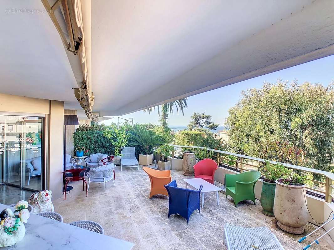 Appartement à CANNES