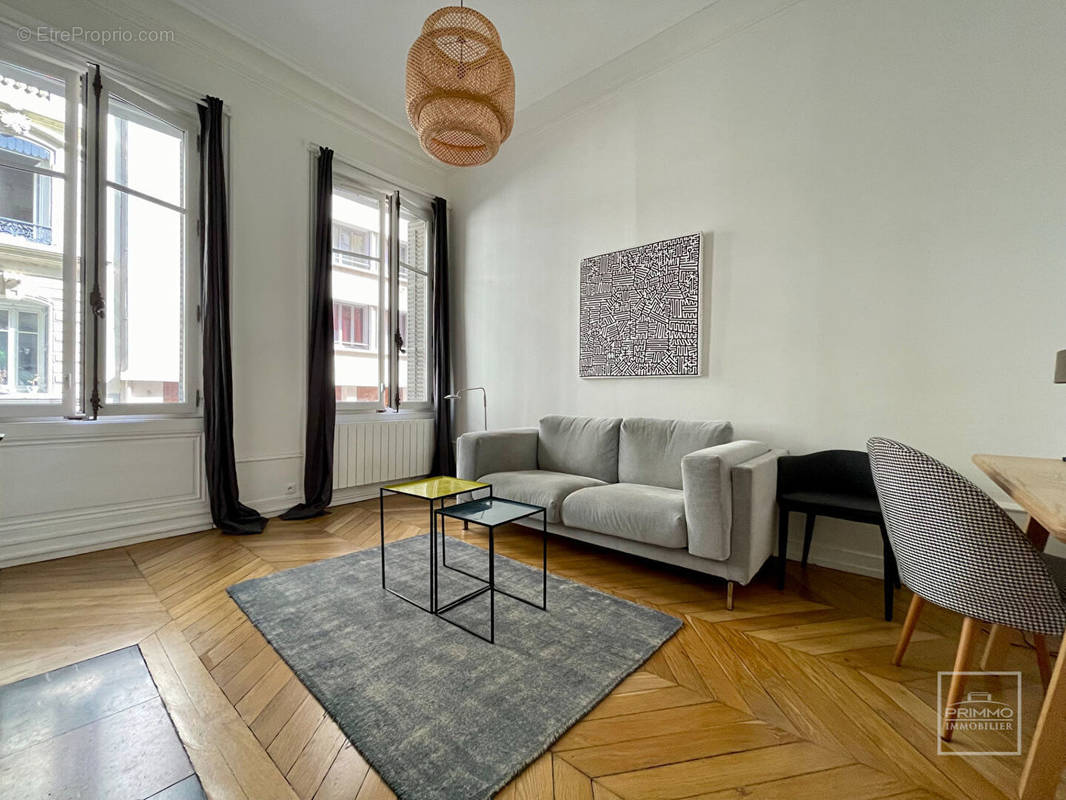 Appartement à LYON-6E