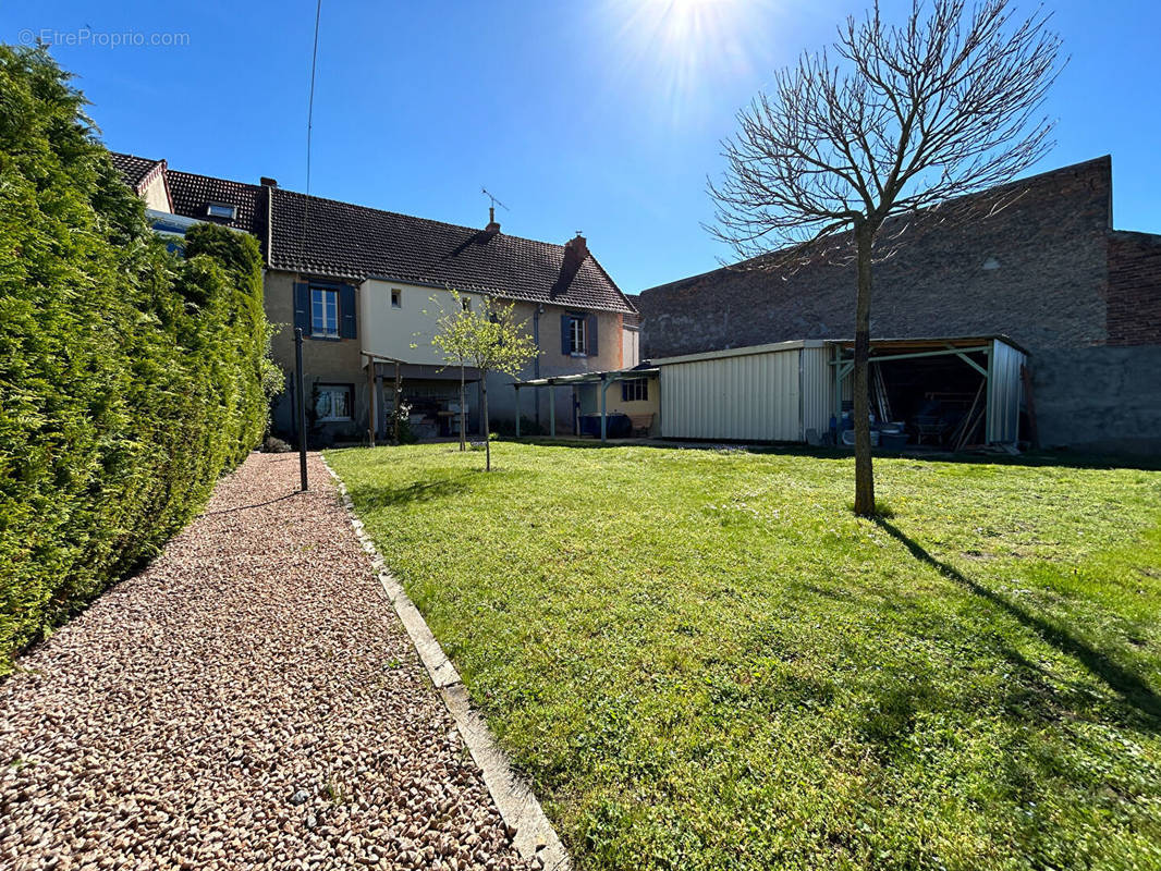 Maison à DESERTINES