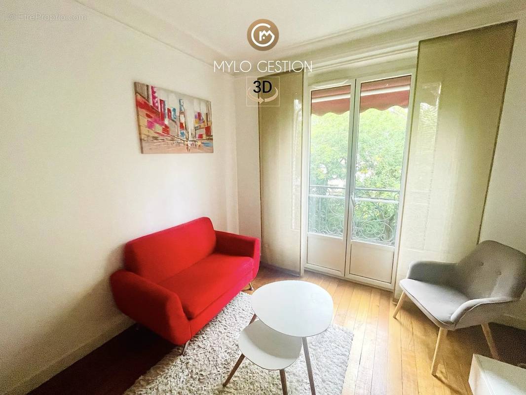 Appartement à PARIS-14E