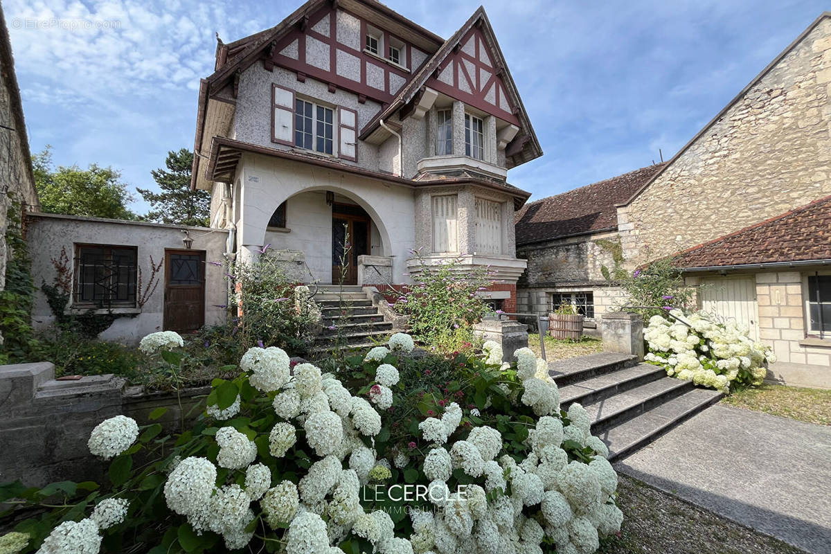 Maison à PONT-SAINTE-MAXENCE