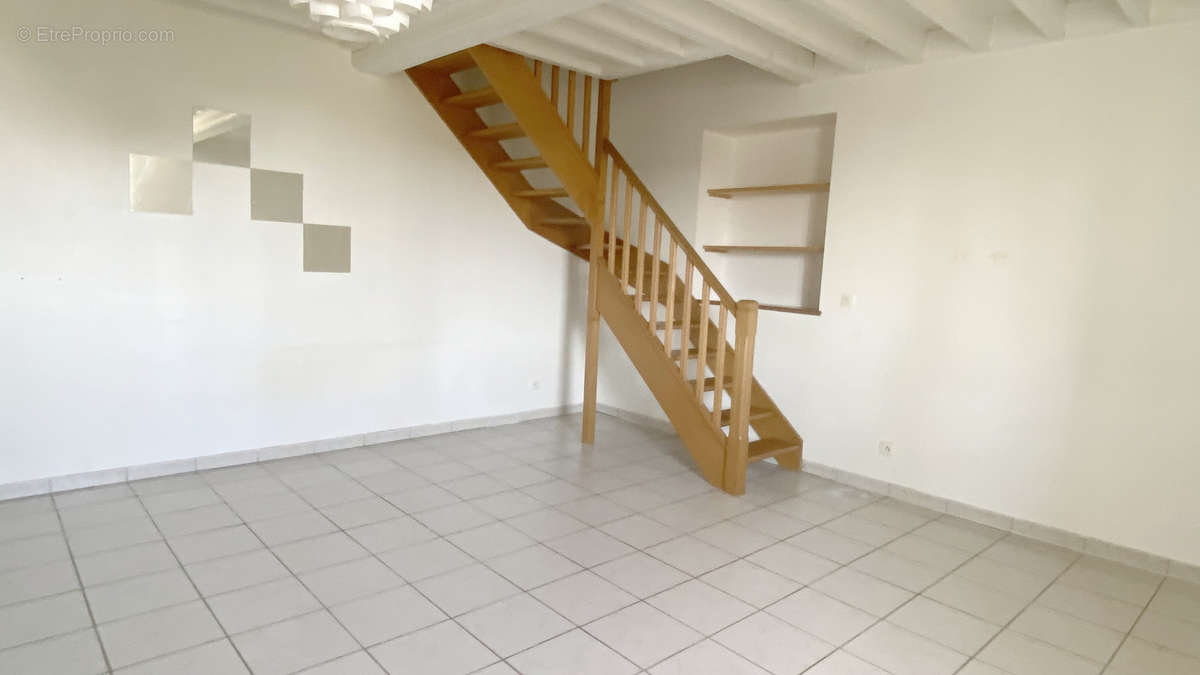 Appartement à CRAPONNE