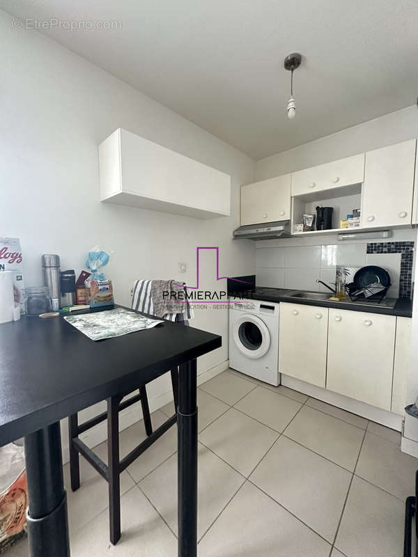 Appartement à SARTROUVILLE