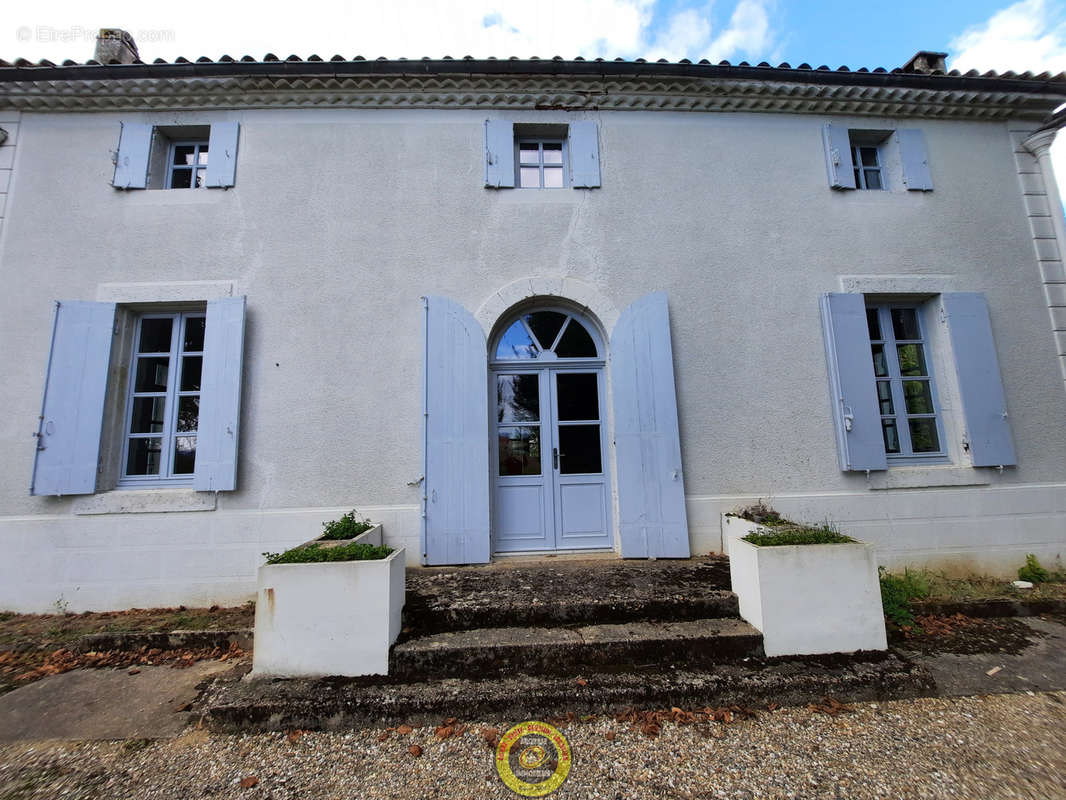 Maison à CLAIRAC