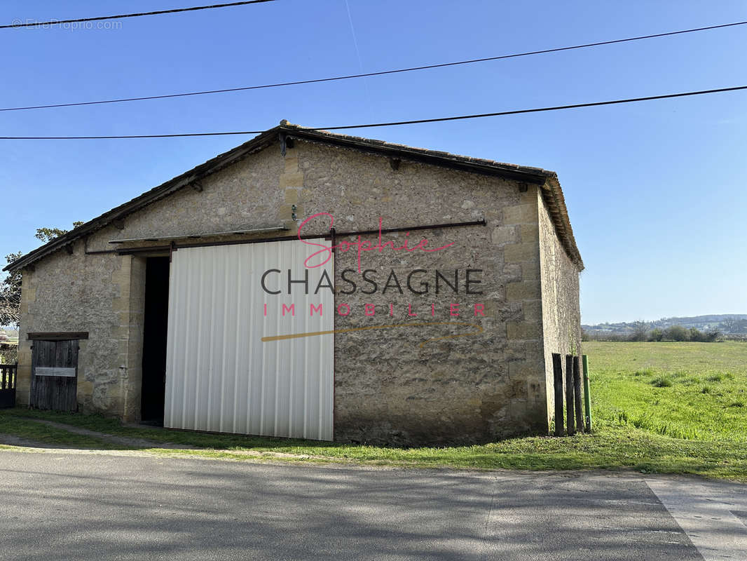 Maison à SAINT-EMILION