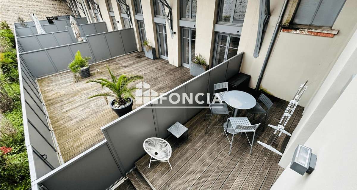 Appartement à SAINT-ETIENNE