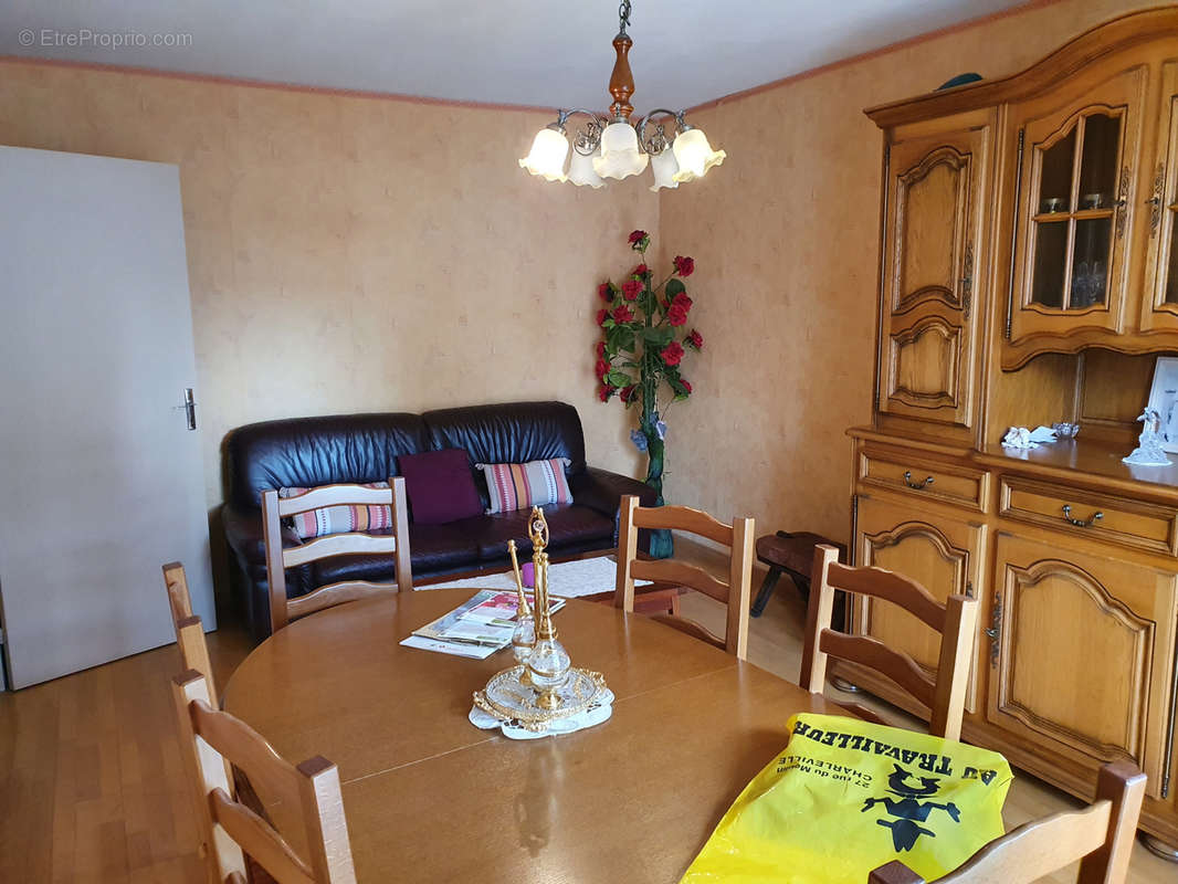 Appartement à CHARLEVILLE-MEZIERES