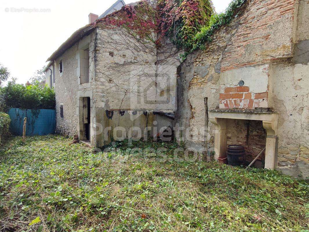 Maison à POUILLY-SUR-LOIRE