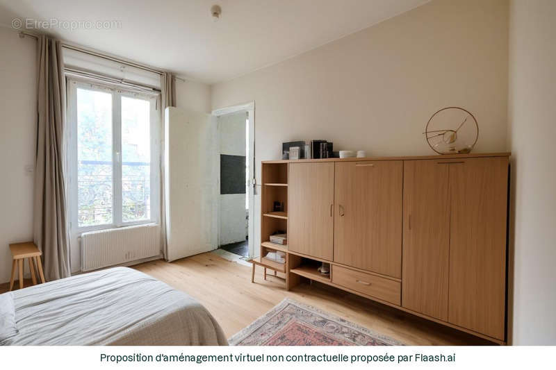 Appartement à PARIS-18E