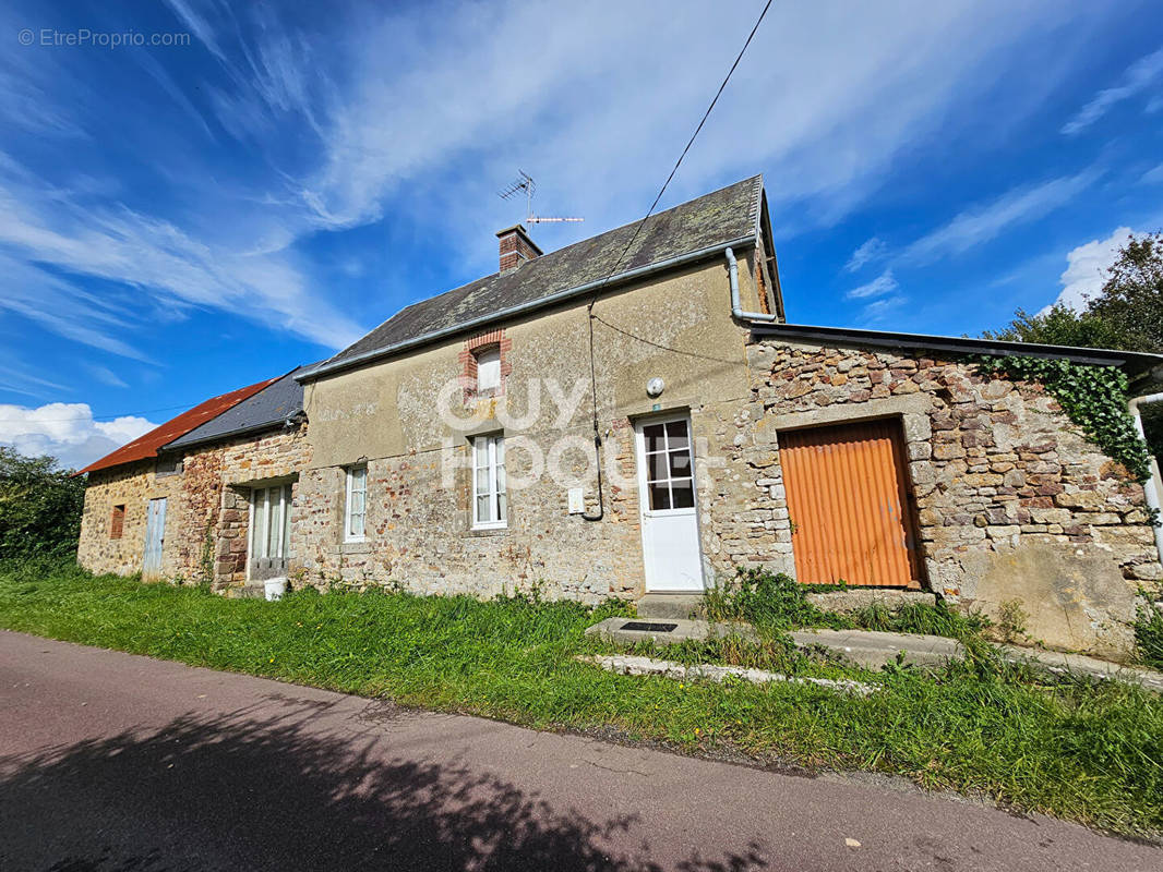 Maison à LITHAIRE