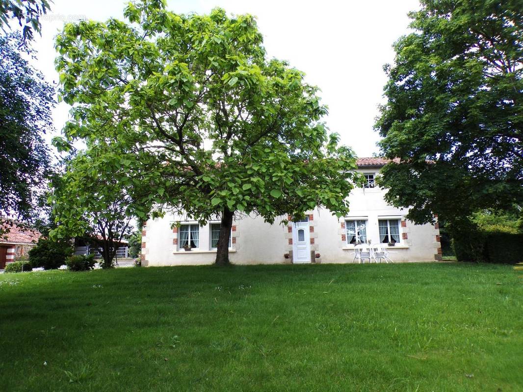 Photo 1 - Maison à MOUILLERON-EN-PAREDS