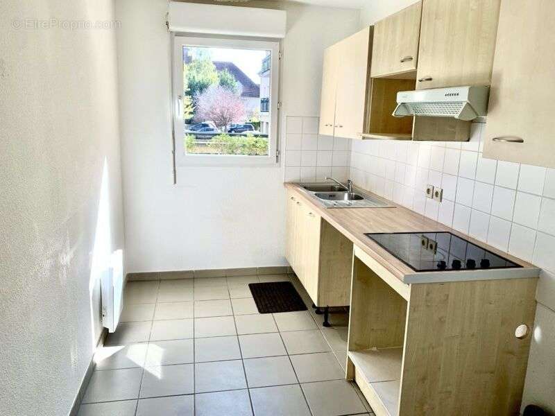 Photo 3 - Appartement à LIEUSAINT