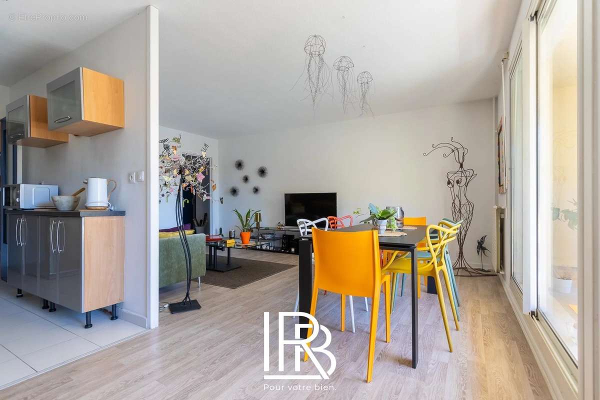 Appartement à MARSEILLE-8E