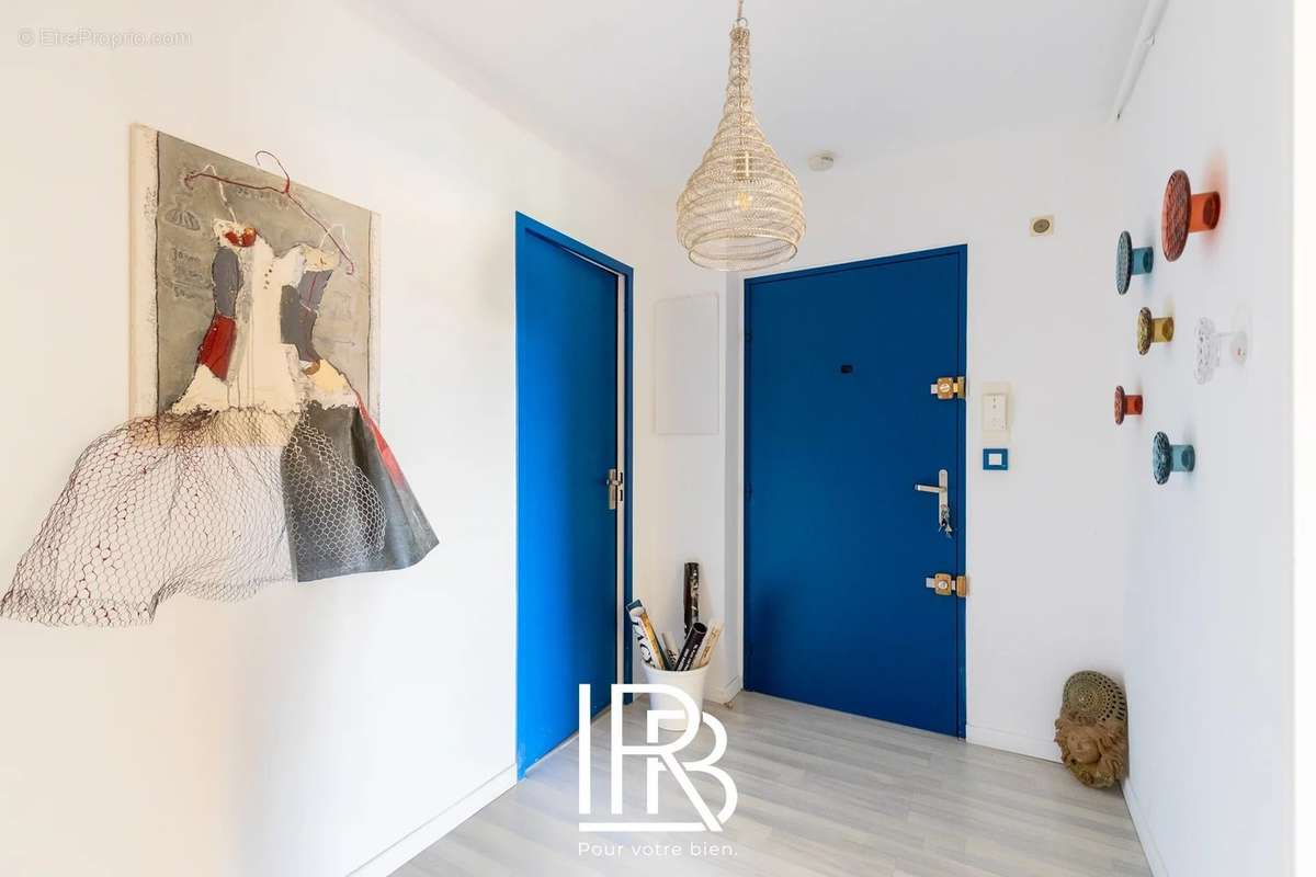 Appartement à MARSEILLE-8E