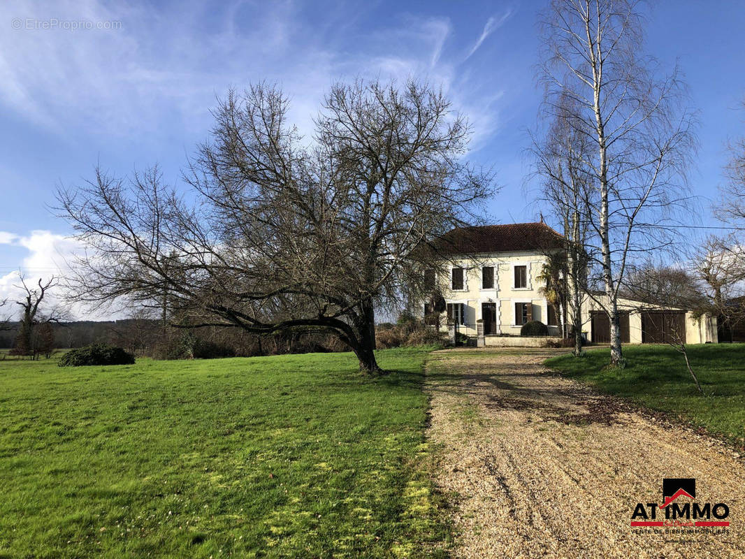 Maison à CHENAUD