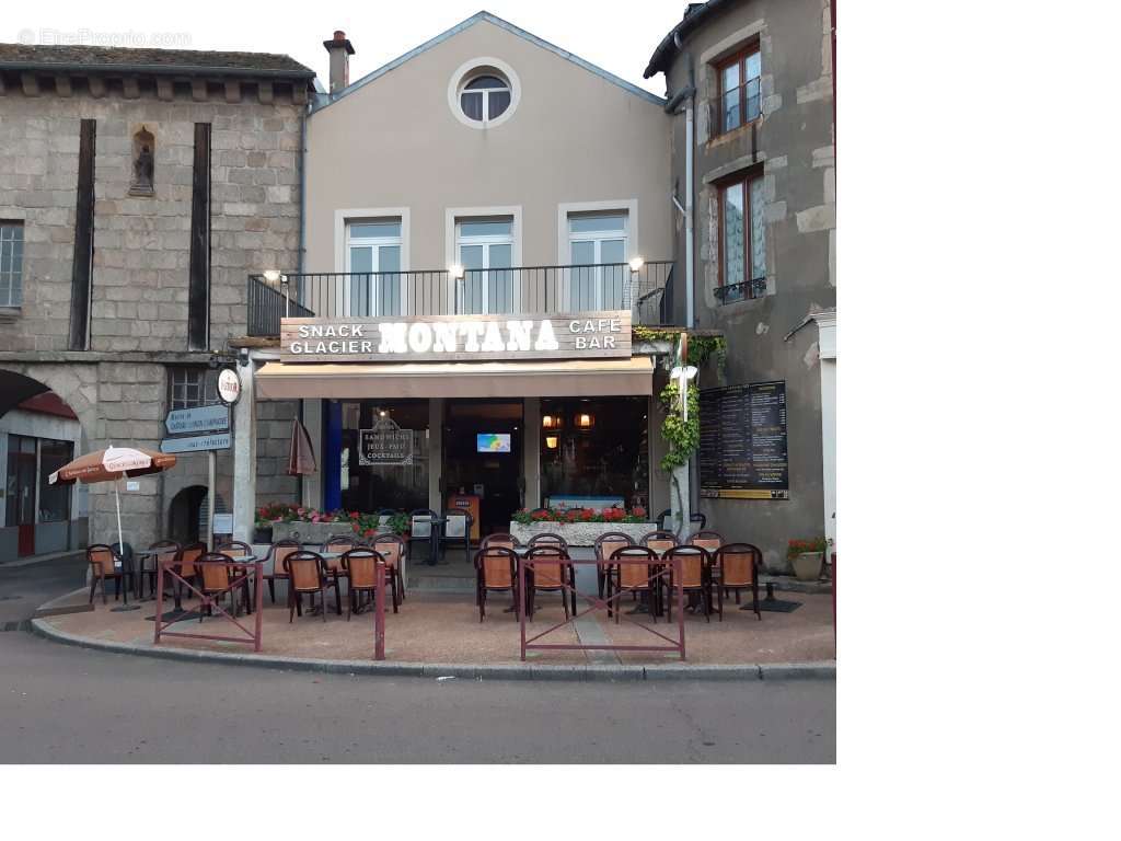 Appartement à CHATEAU-CHINON(VILLE)