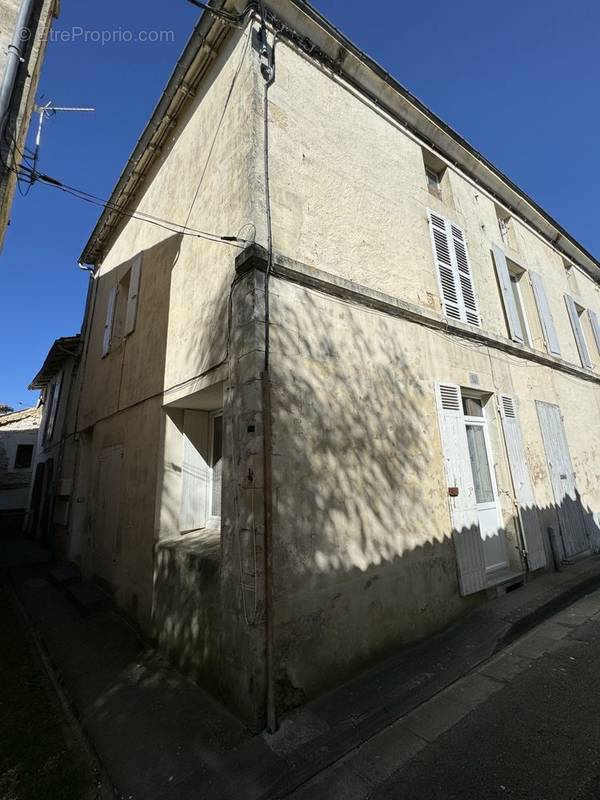 Appartement à SAINT-JEAN-D&#039;ANGELY