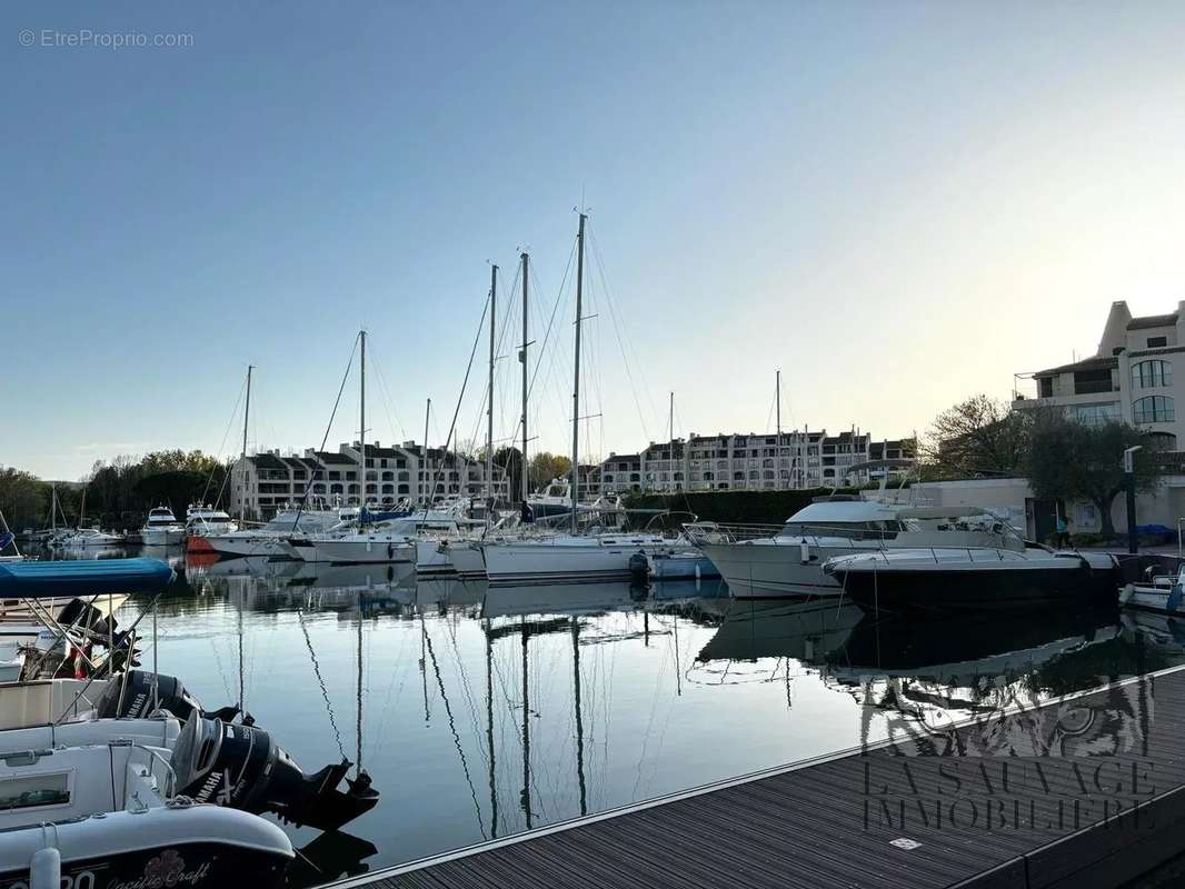 Appartement à COGOLIN