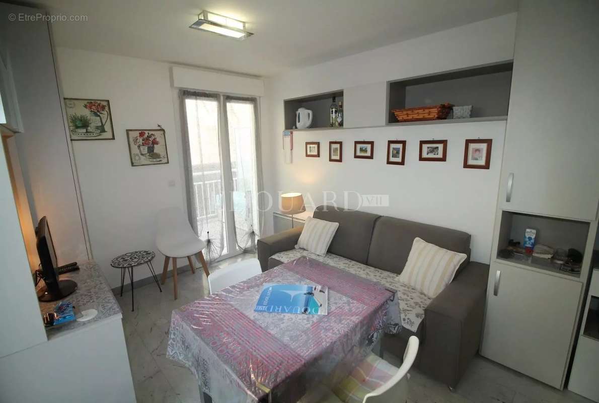 Appartement à MENTON