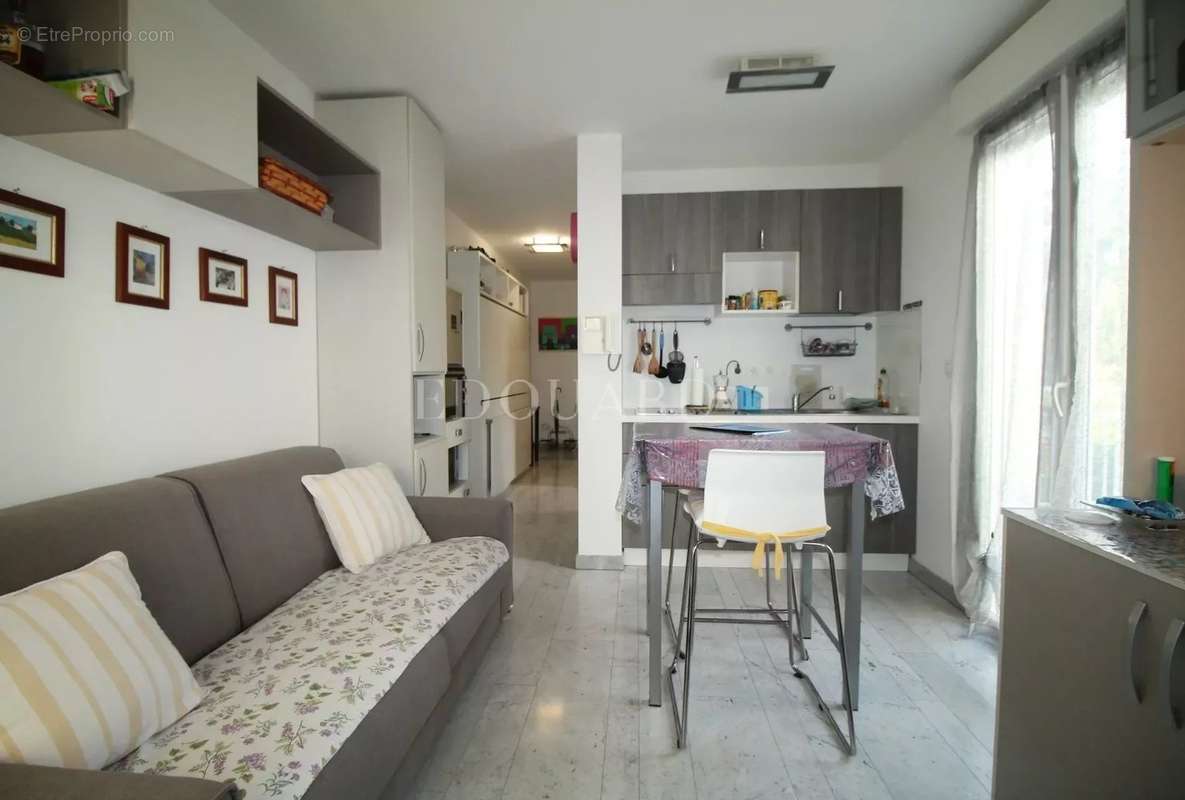 Appartement à MENTON