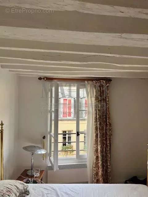 Appartement à PARIS-4E