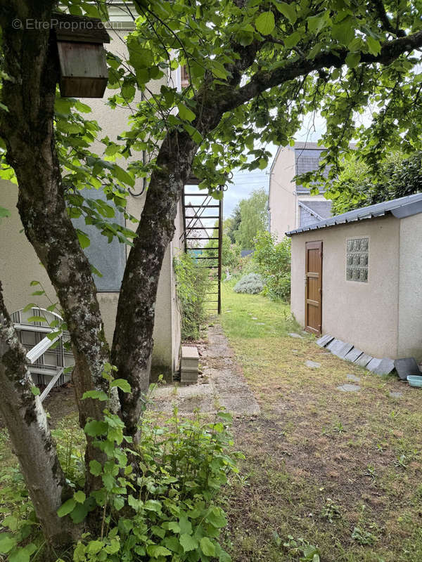 Maison à MONTLOUIS-SUR-LOIRE