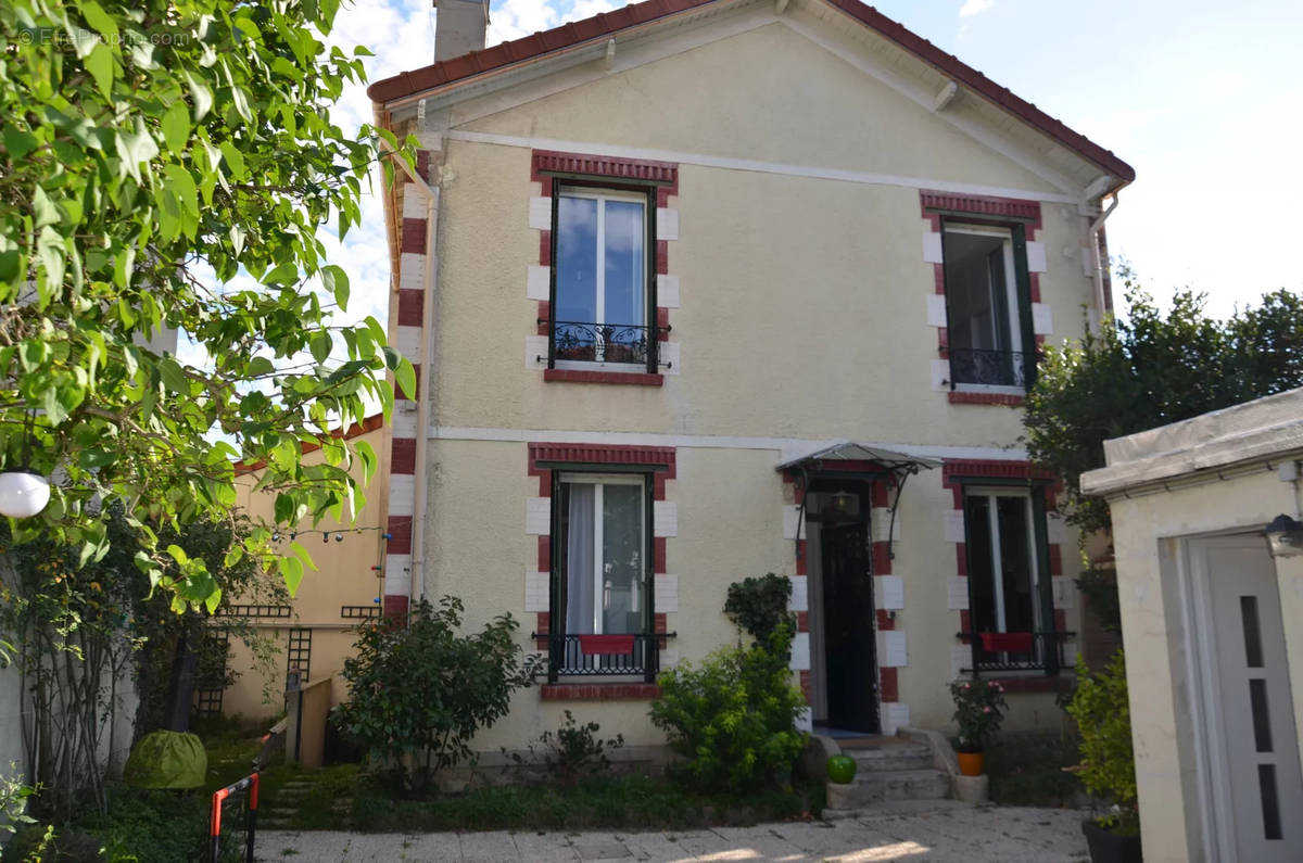 Maison à CHAMPIGNY-SUR-MARNE