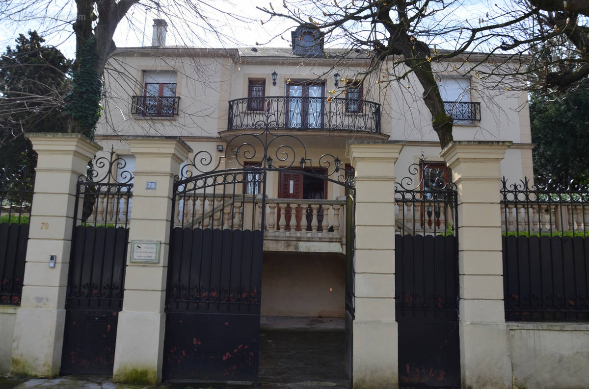 Maison à SAINT-MAUR-DES-FOSSES