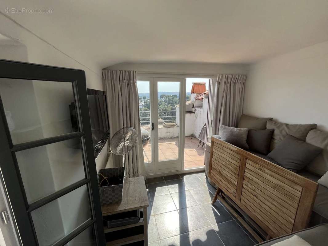 Appartement à CAGNES-SUR-MER