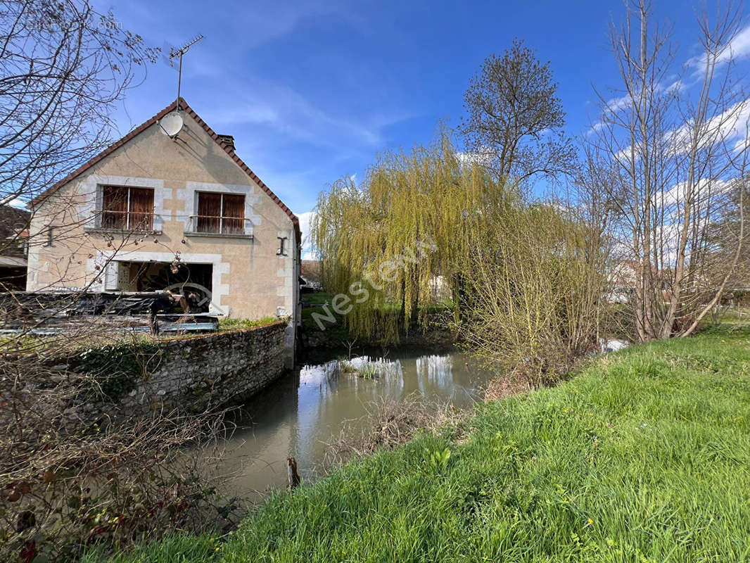 Maison à VARENNES-SUR-FOUZON