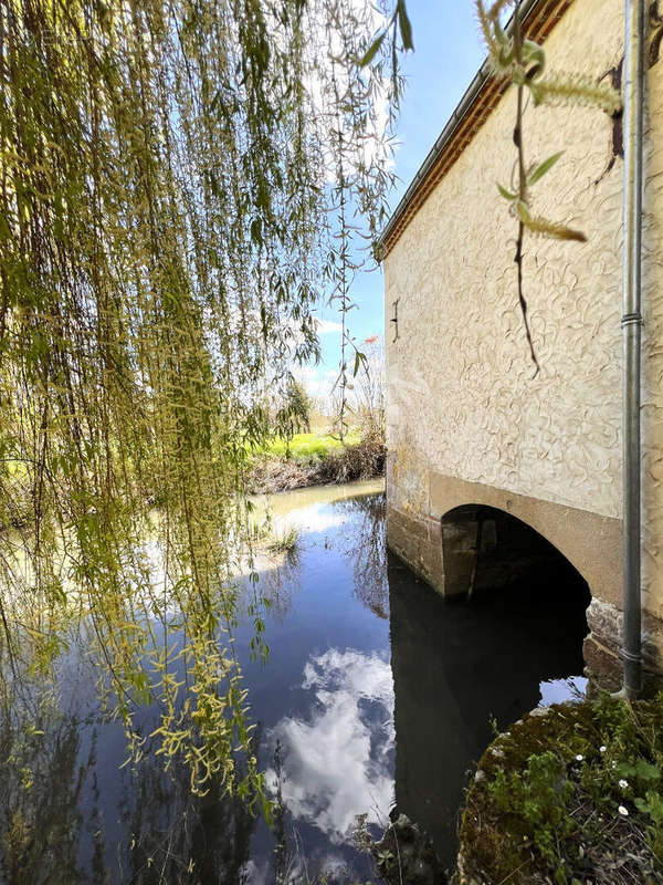 Maison à VARENNES-SUR-FOUZON