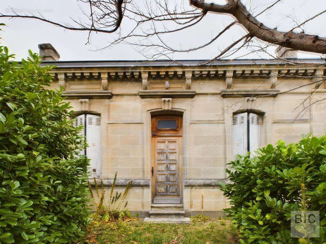 Maison à BEGLES