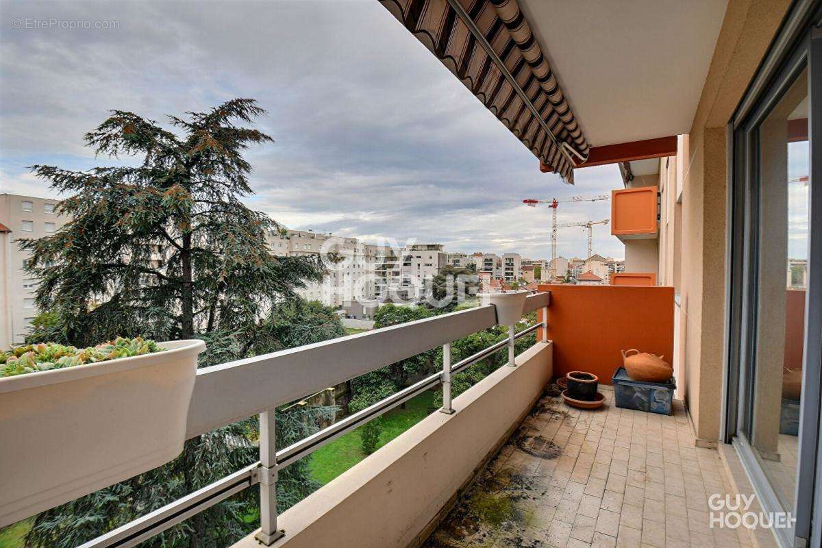 Appartement à VILLEURBANNE