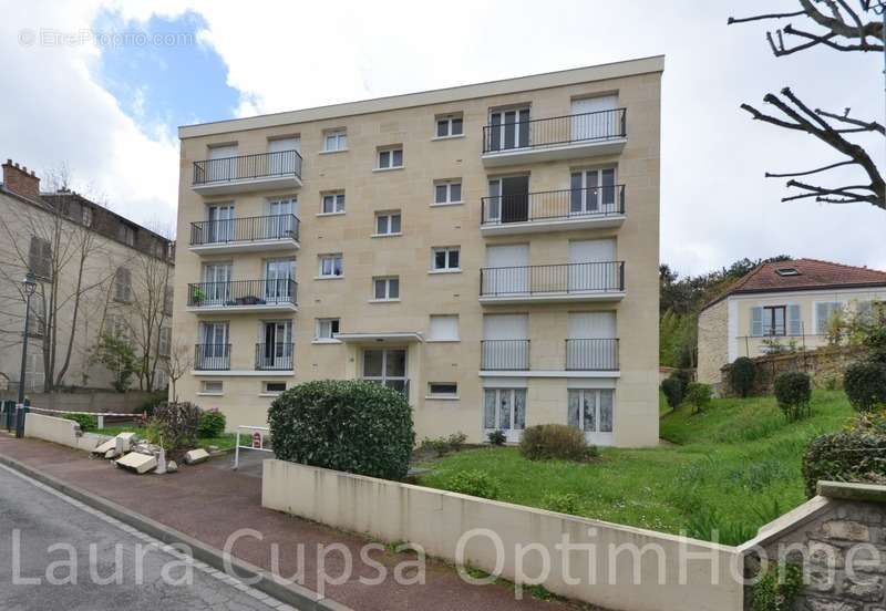 Appartement à FONTENAY-AUX-ROSES