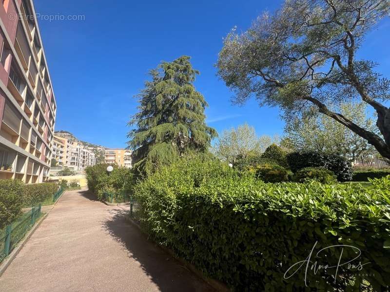 Appartement à HYERES