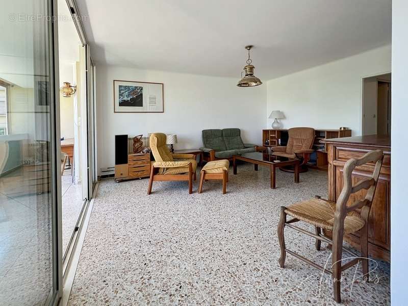 Appartement à HYERES