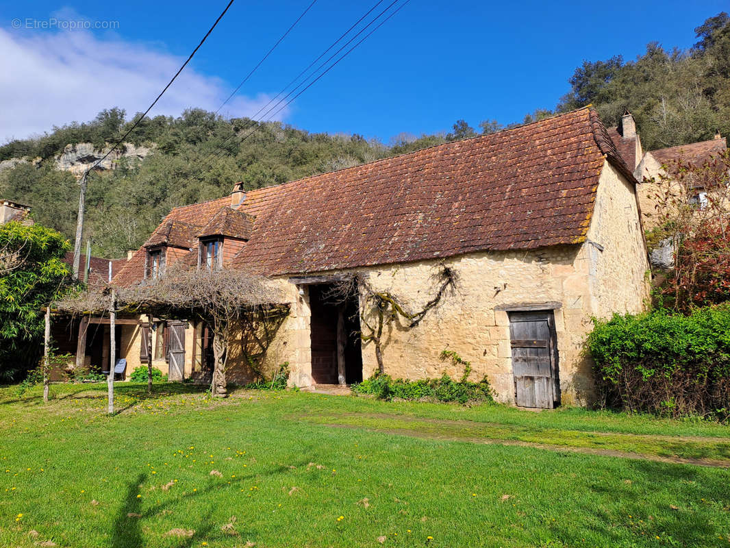 Maison à LES EYZIES-DE-TAYAC-SIREUIL