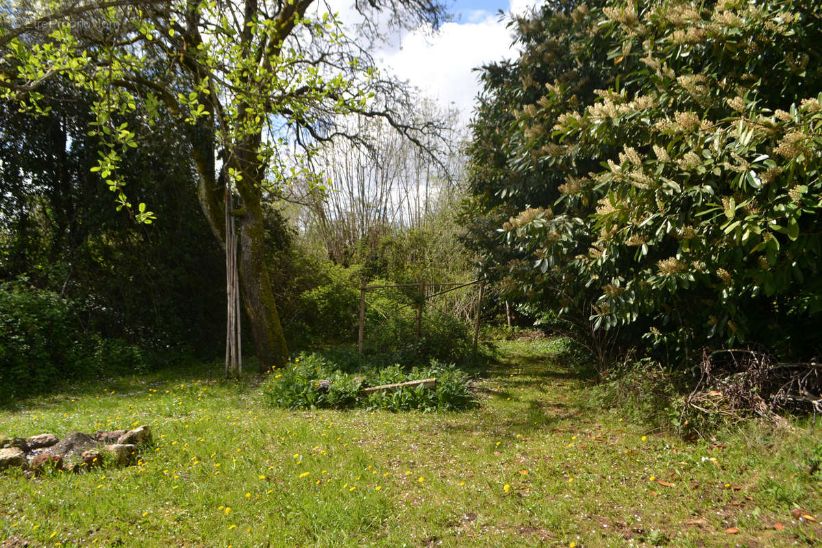 Maison à LES EYZIES-DE-TAYAC-SIREUIL