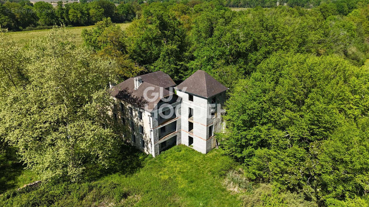 Maison à ARTHEZ-DE-BEARN