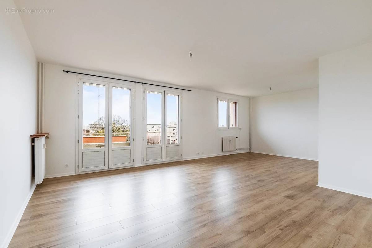 Appartement à VILLEFRANCHE-SUR-SAONE