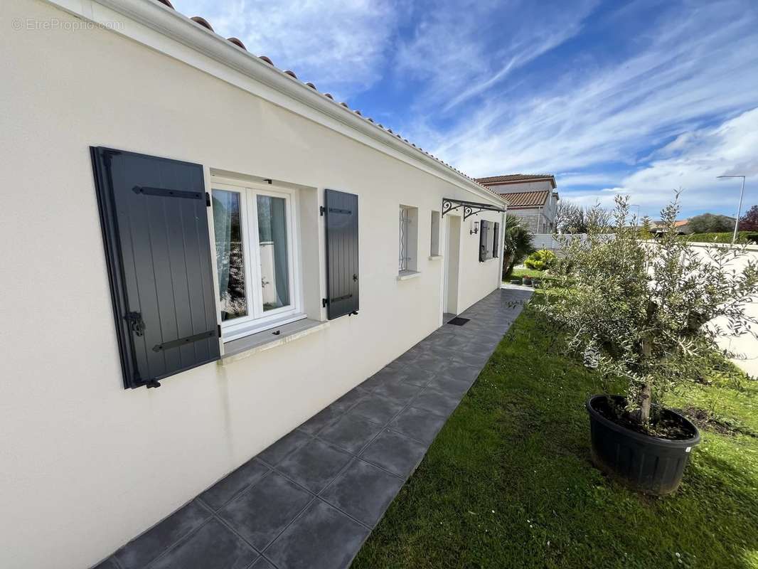 Maison à SAINT-SULPICE-DE-ROYAN