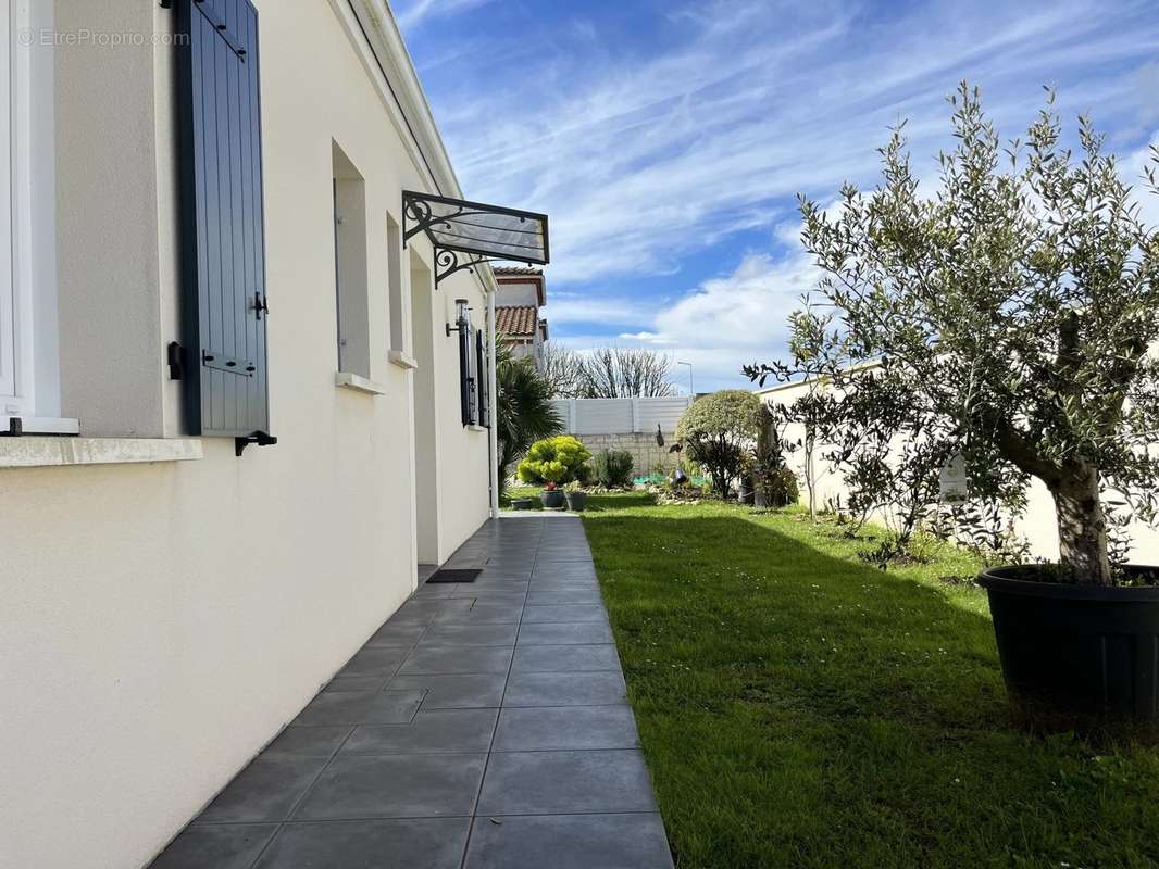 Maison à SAINT-SULPICE-DE-ROYAN